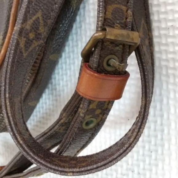 Auth Louis Vuitton Mini Crossbody Monogram Pochette Marly Bandouliere Brown Tan - Picture 13 of 14